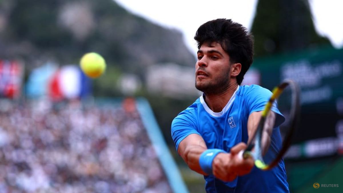 Alcaraz's French Open three-peat dreams dashed as wrist injury forces withdrawal