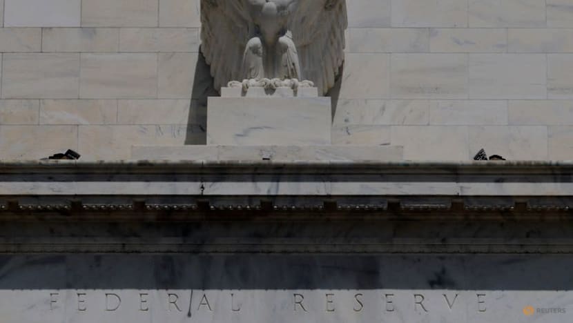 US Fed starts easing path, other major central banks on hold