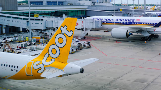 普吉机场跑道出事故关闭数小时 新航酷航六趟航班取消或延误