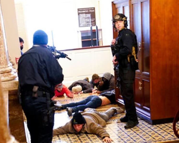 Capitol Police chief apologises for failures in Jan 6 siege