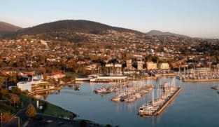 Serangan anti-China di Australia: Beijing keluarkan peringatan bagi warganya untuk lebih waspada