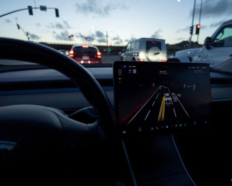 Commentary: Our blind faith in driverless cars knows no limits