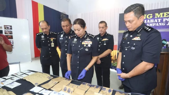 嫌犯疑自学自制土炸弹 马国警方：厨师炸死案已破案