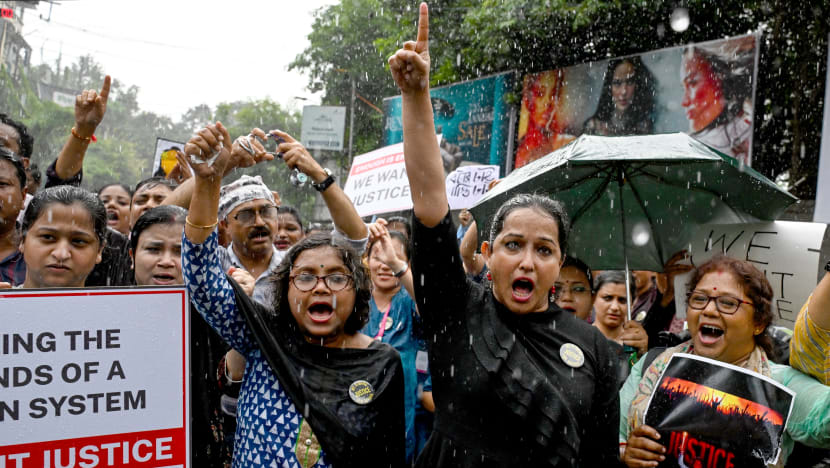 Ketua polis Kolkata dipecat susuli tunjuk perasaan berkait kes rogol, bunuh Ketua polis Kolkata dipecat susuli tunjuk perasaan berkait kes rogol, bunuh