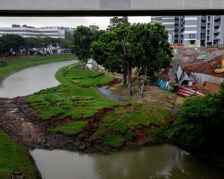 Part of Ulu Pandan park connector in Clementi closed after landslide, passer-by injured