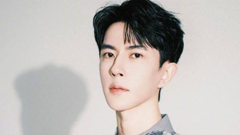 Kronologi tragis Yu Menglong tewas jatuh dari gedung usai berpesta bareng teman