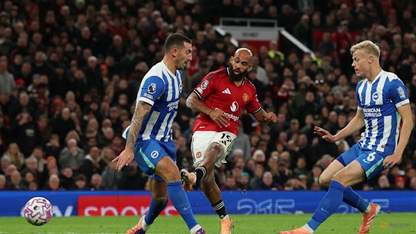 Champions Liverpool lose again, Man United into top four