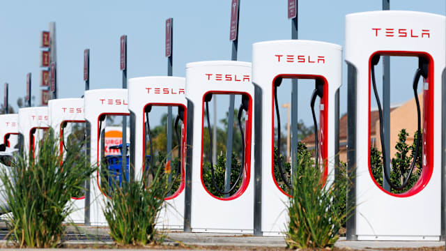 特斯拉股东批准马斯克近1万亿美元薪酬方案