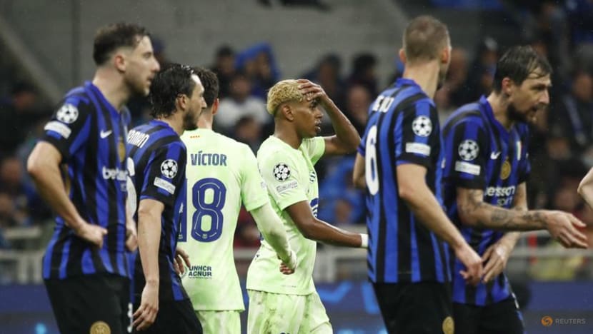 Barcelona's defensive frailty costs them European dream Barcelona's defensive frailty costs them European dream
