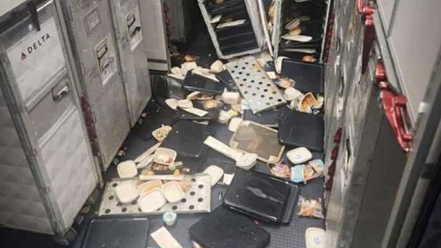 遇严重乱流 达美航空紧急着陆25人送医