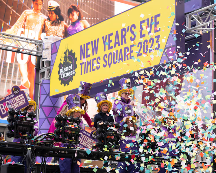 World readies for New Year parties after COVID-19 hiatus