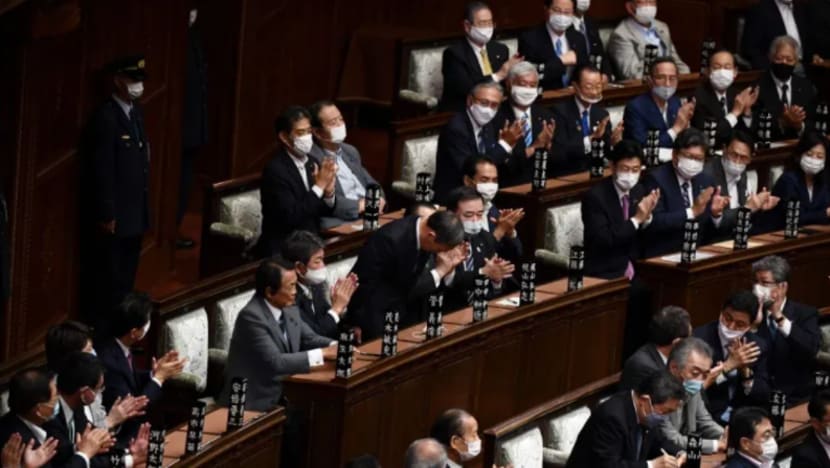 Yoshihide Suga Perdana Menteri baru Jepun Yoshihide Suga Perdana Menteri baru Jepun