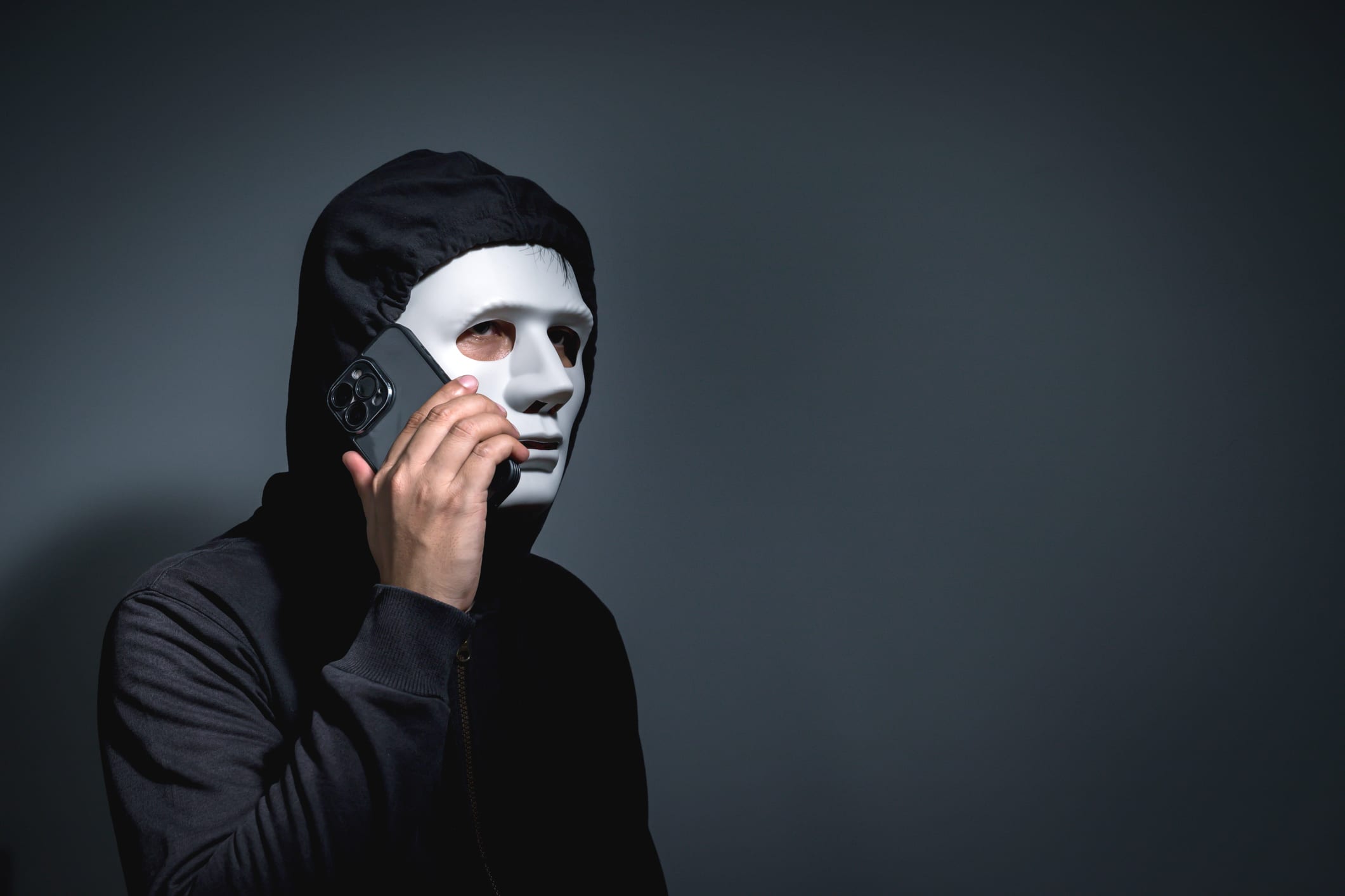 骗徒假冒金管局人员行骗至今已41人被骗走至少260万元- 8world