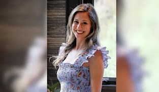 பிள்ளைகளுக்குப் பெயர் வைத்துப் பல்லாயிரம் சம்பாதிக்கும் பெண்