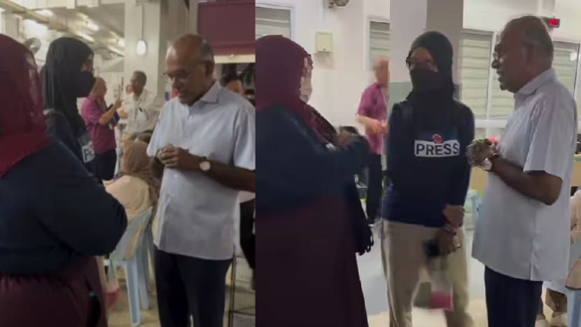 KILASAN: Kumpulan aktivis 'sasar & ganggu' Sesi Bertemu Rakyat PAP; Perbezaan pendapat mestilah ditangani dengan hormat, ikhlas demi perubahan positif; Pelbagai tarikan merata SG tawar promosi khas sempena SG60 KILASAN: Kumpulan aktivis 'sasar & ganggu' Sesi Bertemu Rakyat PAP; Perbezaan pendapat mestilah ditangani dengan hormat, ikhlas demi perubahan positif; Pelbagai tarikan merata SG tawar promosi khas sempena SG60