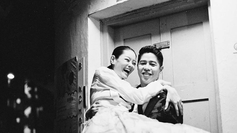 Here’s everything you wanted to know about Sheila Sim’s glowy bridal look