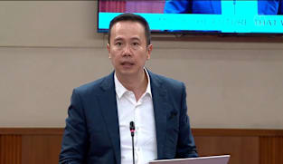 Mark Lee seeks clarification from Dinesh Vasu Dash