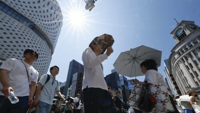 日本极端高温持续 八成地区发布中暑警报