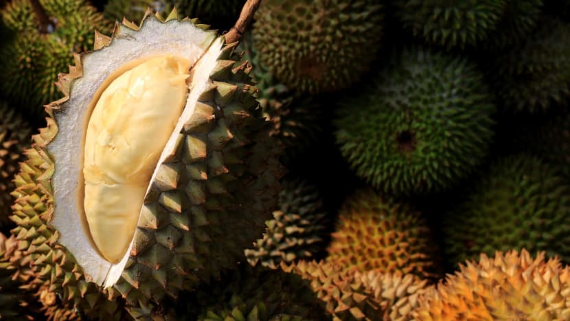 Man charged with cheating victim over 5 boxes of durian