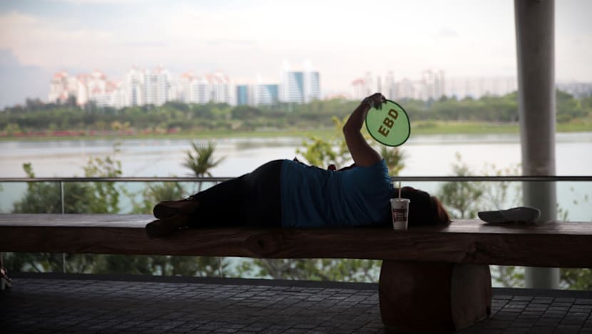 A time to chill as S’poreans beat the heat