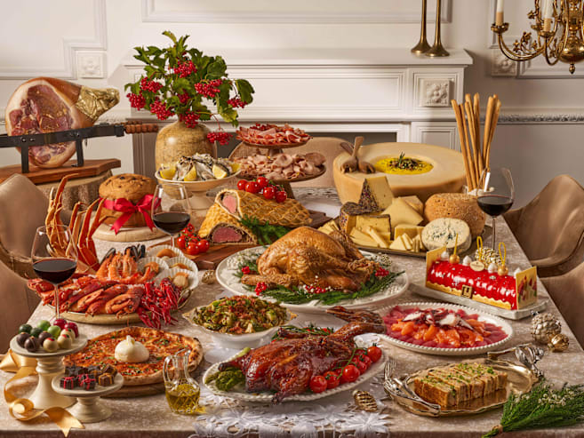 Boozy brunches, blow-out buffets and sensible afternoon teas: Here’s where to dine out this Christmas