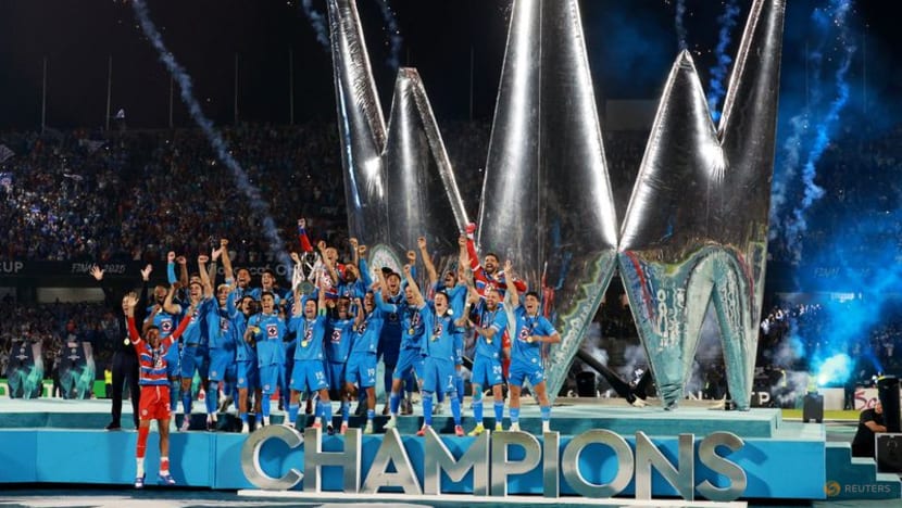 Cruz Azul thrash Vancouver Whitecaps to win CONCACAF Champions Cup