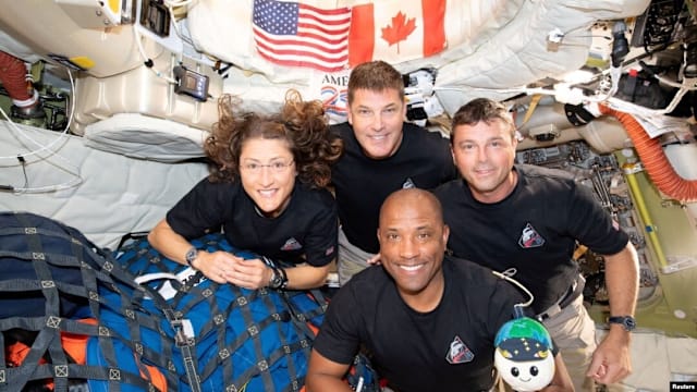 美国“阿耳忒弥斯二号”安全着陆  NASA: 四宇航员状况极佳