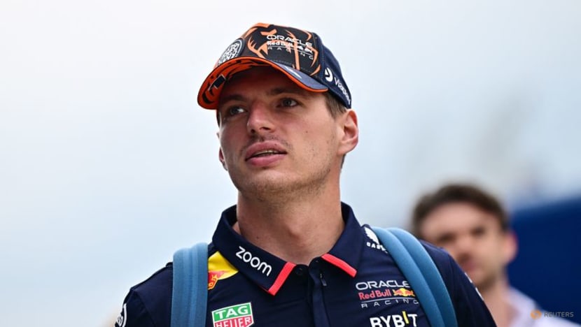 Red Bull reprimanded after Verstappen throws out the towel Red Bull reprimanded after Verstappen throws out the towel
