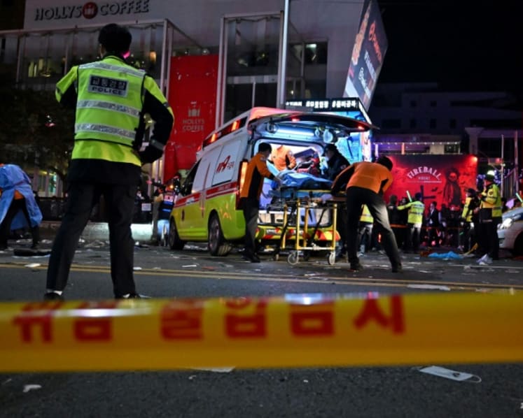 Seoul crowd crush: Police received multiple calls 4 hours before tragedy struck