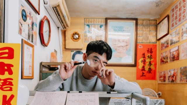 拿着人生地图　指引未来也修复过去