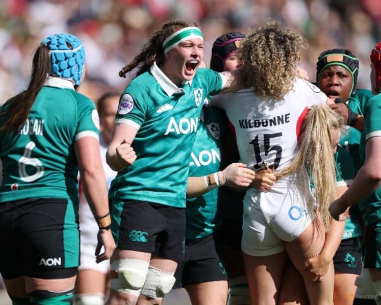 From empty stands to record crowd as Ireland women return to Aviva