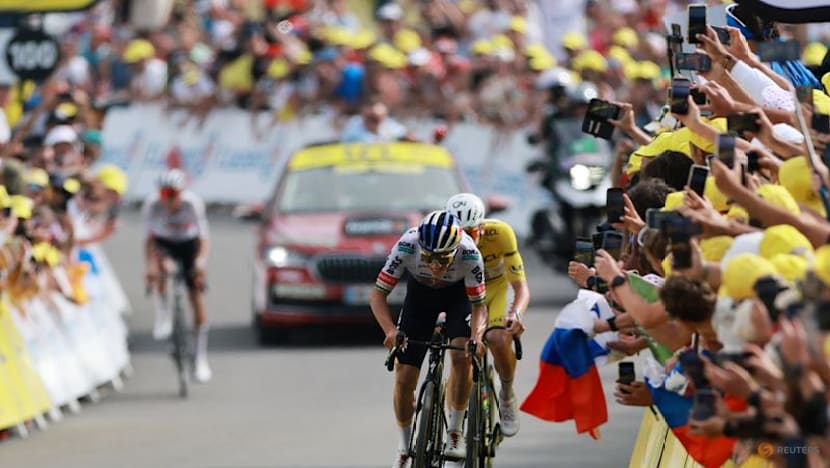 Evenepoel eyes time trial triumph to cement runner-up spot