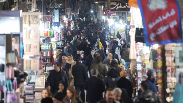 人权组织：伊朗镇压行动暂时平息抗议