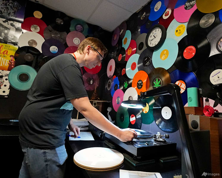 Manufacturers struggle to keep pace with vinyl record demand