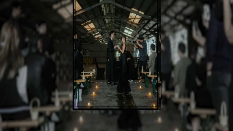 How a Wedding at a Defunct Plant Made Woodlands Home