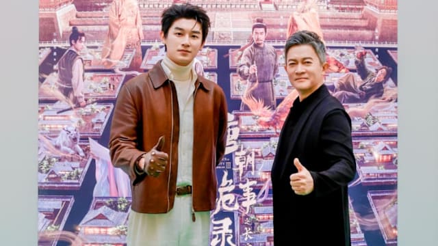 一个眼神就懂对方心思！杨旭文、杨志刚默契如兄弟，私下也会聊心事