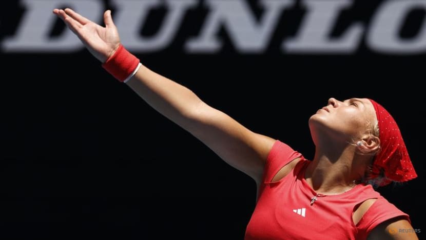 Safina follows brother Safin into coaching with Shnaider partnership