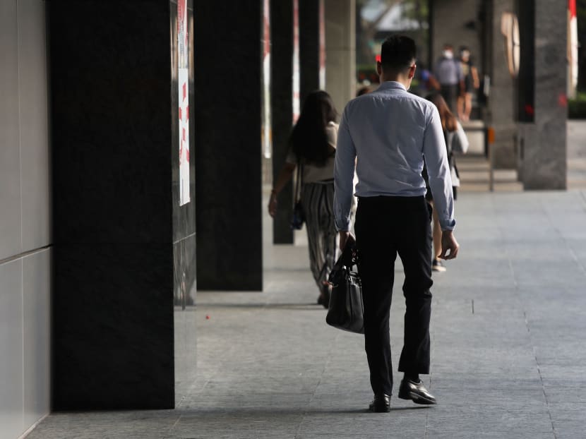 Those for mid-career professionals aged 40 and older will go up by S$800, the Ministry of Manpower (MOM) said on Wednesday (March 3). Those for mid-career professionals aged 40 and older will go up by S$800, the Ministry of Manpower (MOM) said on Wednesday (March 3).
