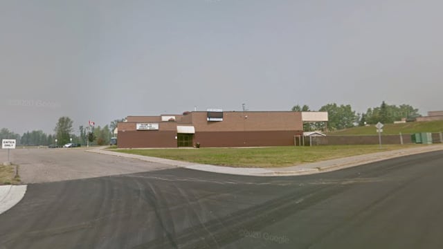  加拿大一所学校发生枪击案 八人死亡包括枪手