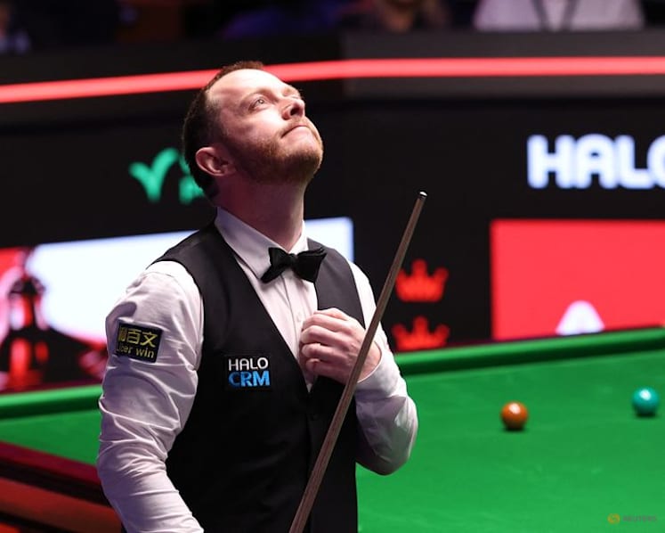 Snooker-Allen reveals mental health clinic stay before return, considers retirement