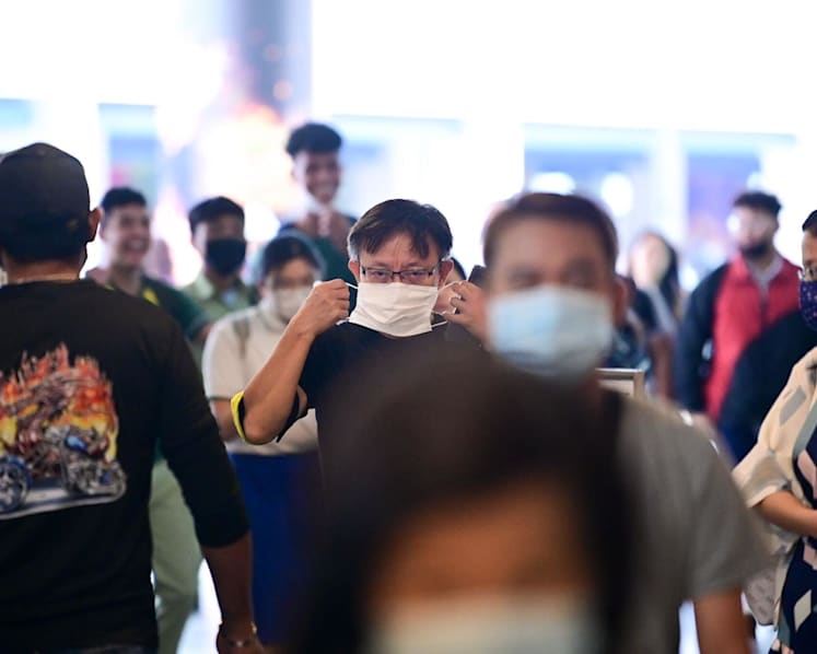 Reimposing 'large-scale responses' unnecessary for now as Singapore rides out COVID-19 XBB wave: Experts