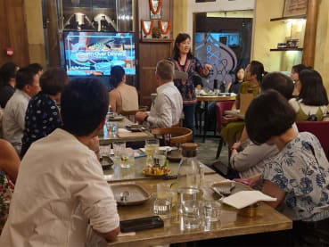 What’s it like to attend a dinner to talk about death with people you’ve never met before?