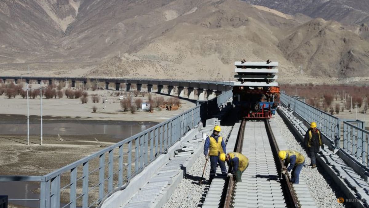 India to monitor China’s mega Tibet dam plan