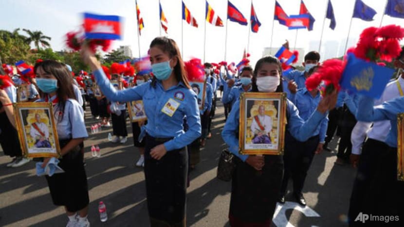 Cambodia's new COVID-19 rules restrain holiday celebrations
