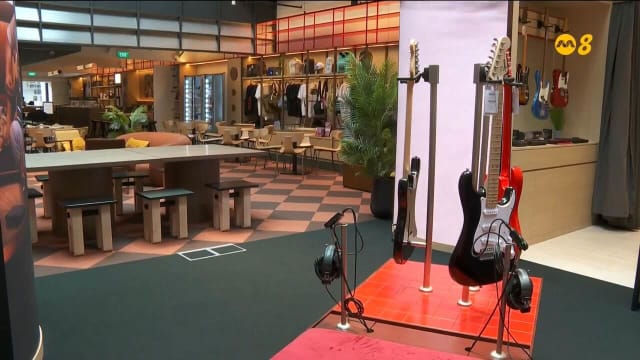 听黑胶重温古早味 怀旧餐饮场所再掀热潮