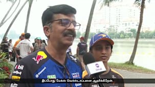 ரசிகர்களைச் சுண்டியிழுத்த சிங்கப்பூர் F1!