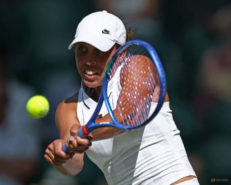 Keys celebrates July 4 with Wimbledon victory but Williams sisters withdraw
