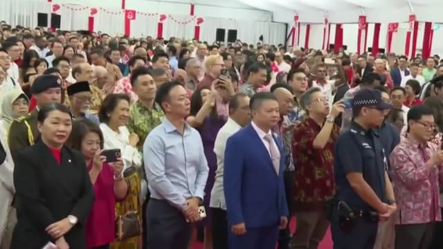 【国庆2025】近千人到总统府 出席国庆招待会