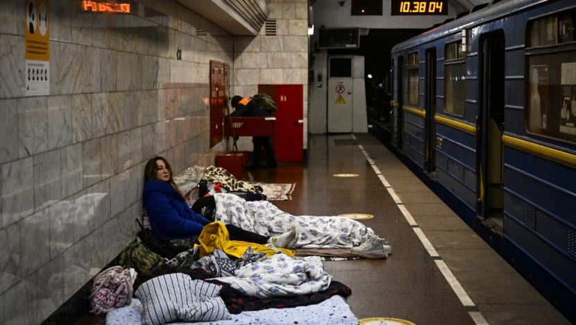 3 more Singaporeans evacuated from Ukraine, 6 remain: Vivian Balakrishnan