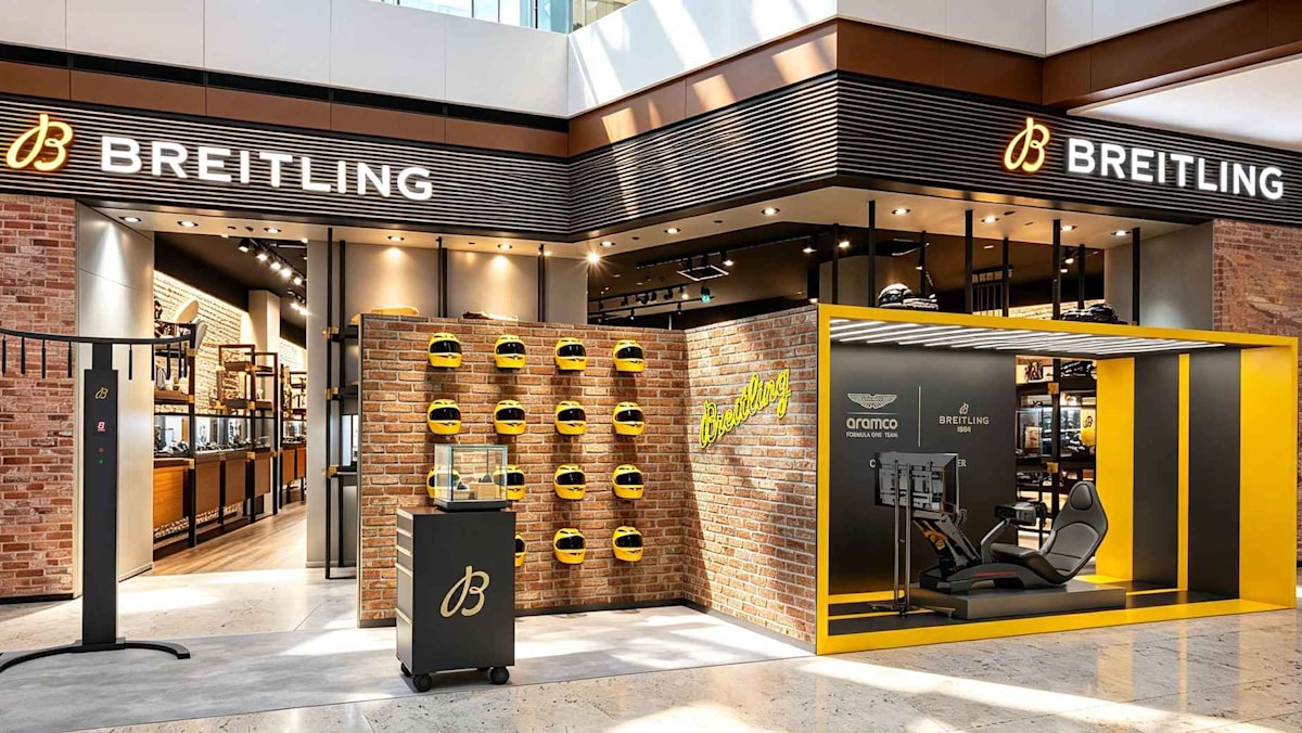 Breitling y Aston Martin Aramco F1 llevan la emoción de las carreras a Singapur con una tienda temporal en Raffles City